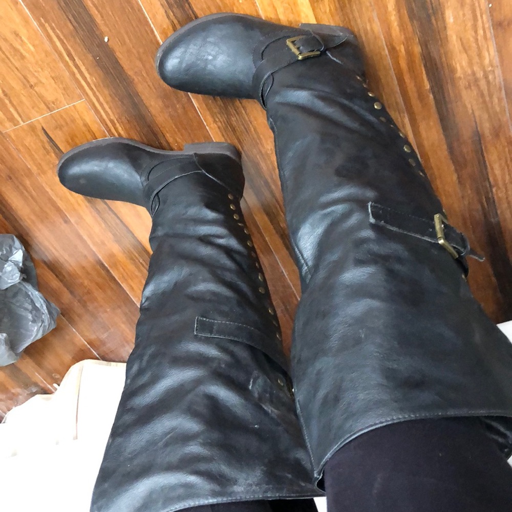 Over knee boot - Picture 2 of 4